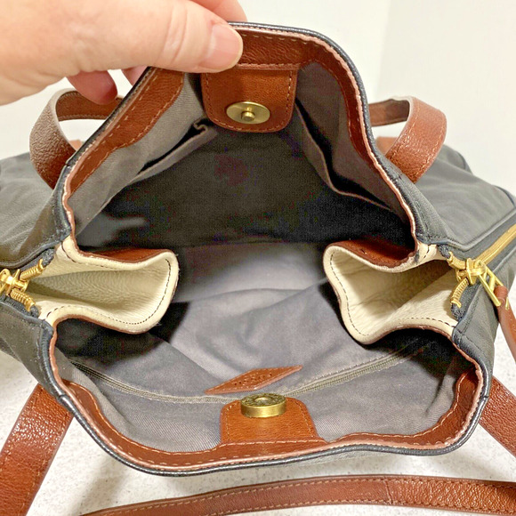 Boho Fossil Black & Brown Leather Tote Purse Hobo Bag Expandable Side Zippers - Picture 8 of 10